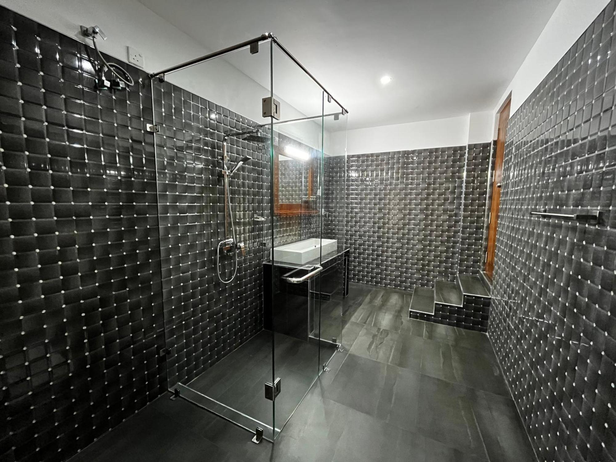 Livin Lush Luxury Retreat Hotel อนุราธปุระ ภายนอก รูปภาพ